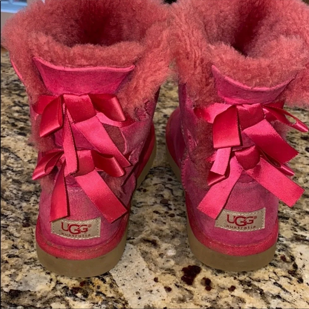 UGG | BAlLEY BOW ll - Picture 3 of 6